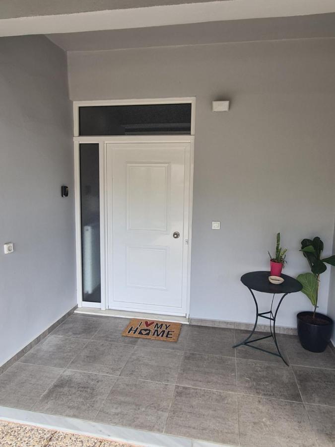 Silver House Asimi Exterior foto